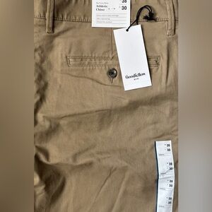 Goodfellow & Co Men’s Athletic Fit Chino Pants Khaki 38x30 Slim Tapered Stretch